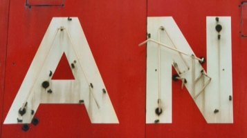 broken neon sign 
