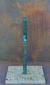metal bar on metal